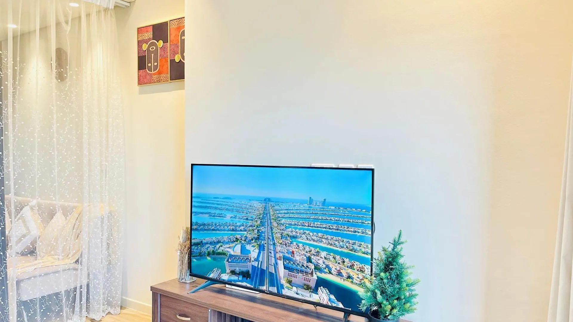 Spacious Spectacular Skyline View In Heart Of Dubai 0*,