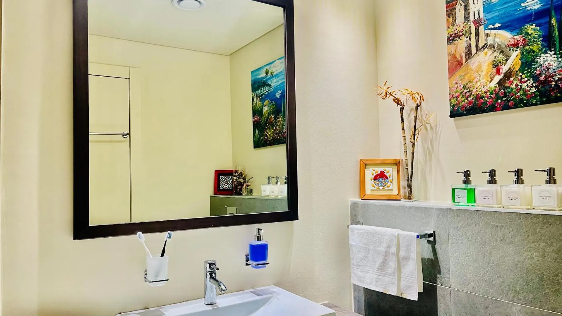 Spacious Spectacular Skyline View In Heart Of Dubai Daire