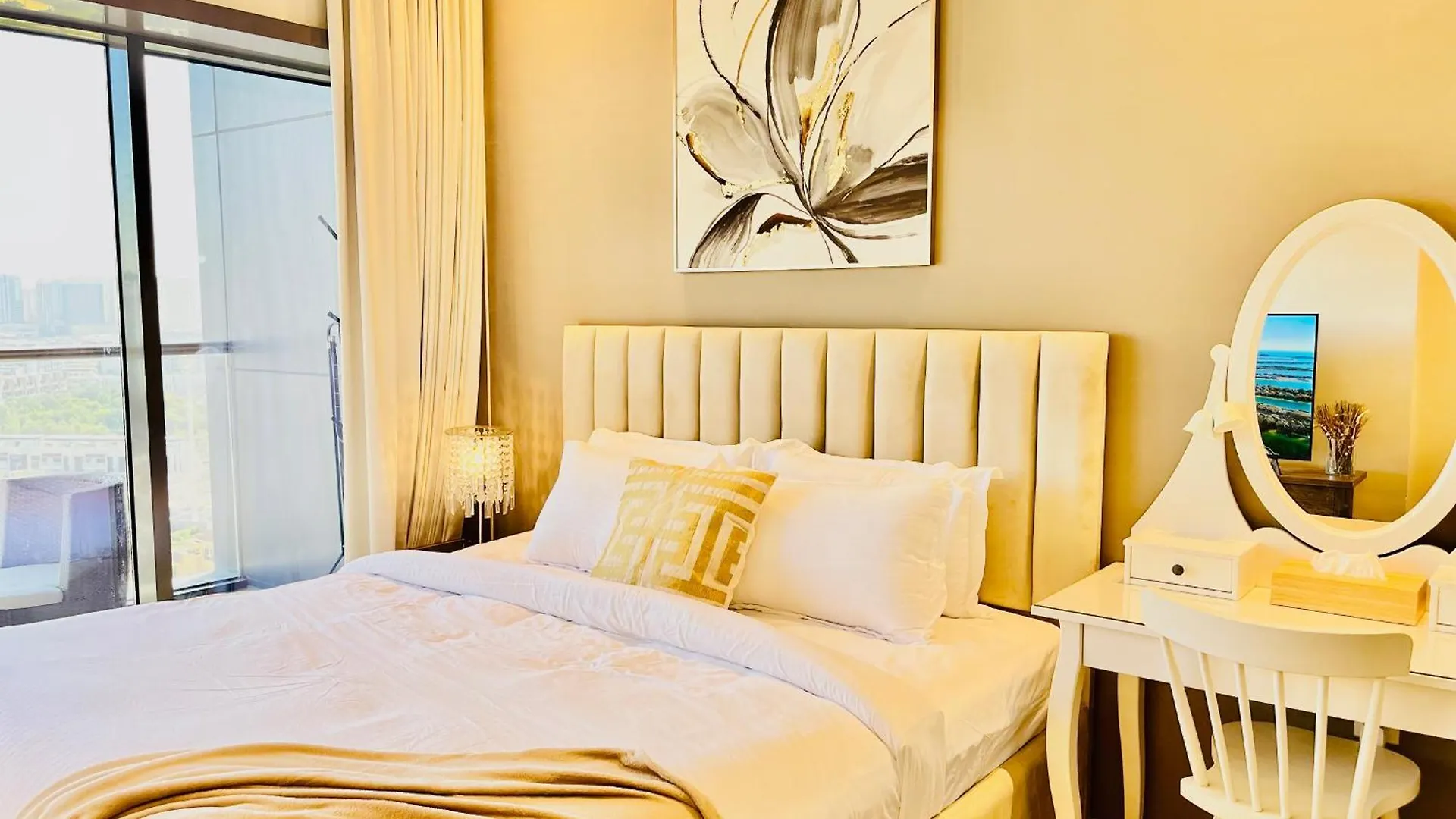 Spacious Spectacular Skyline View In Heart Of Dubai Daire